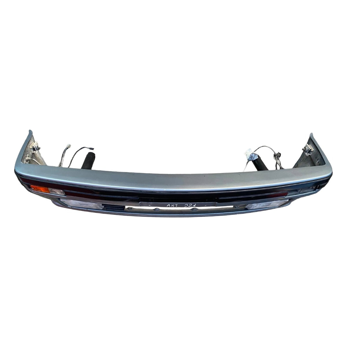 316353101 PARAURTI ANTERIORE MASERATI BITURBO 2.24v CON FENDINEBBIA ORIGINALI COME NUOVI