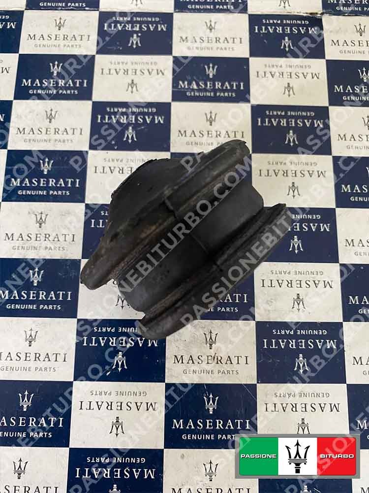 316620110 / 1 RUBBER CRADLE TIE RODS FRONT NEW